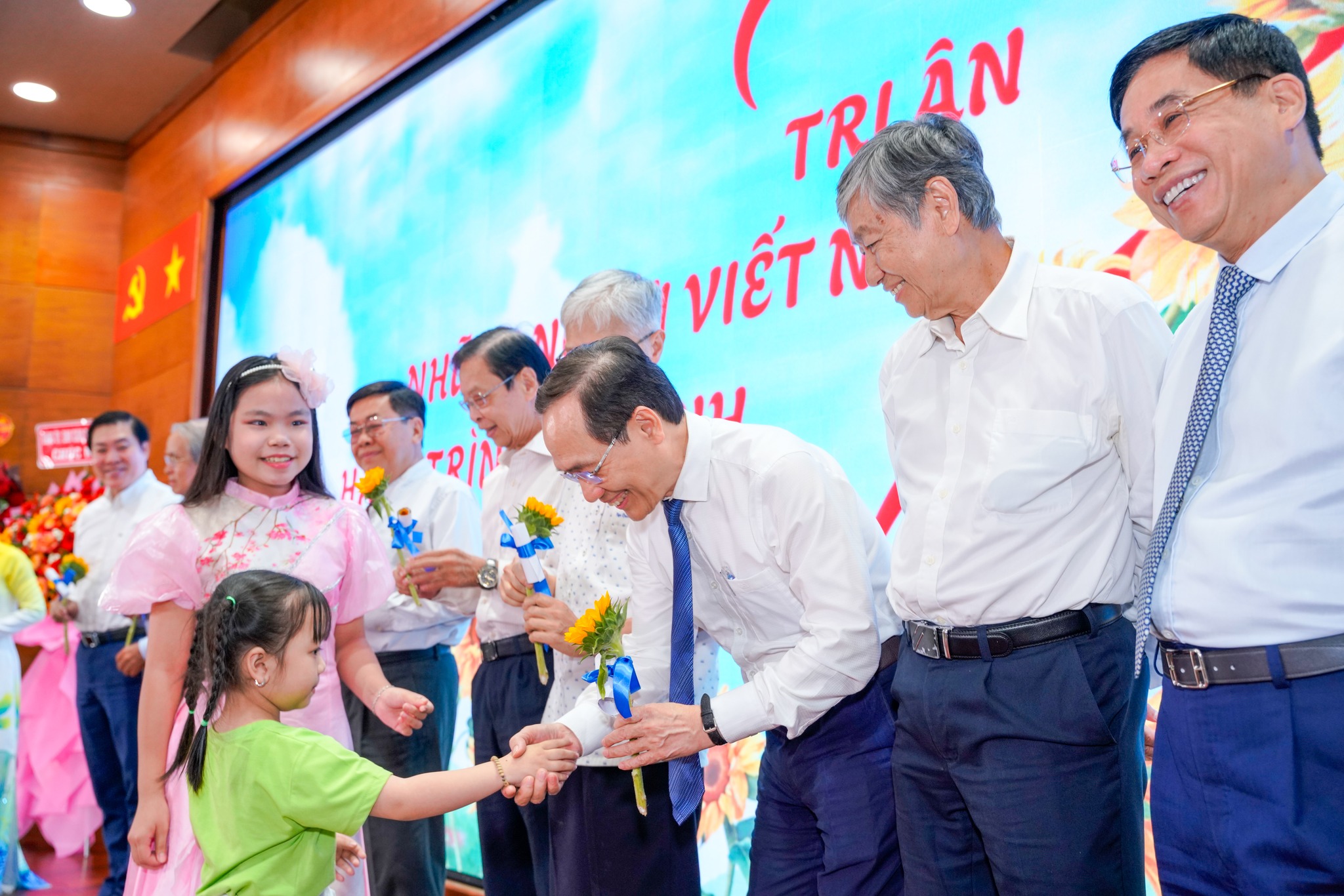 659767266_1321486380078207_788358257931658227_n