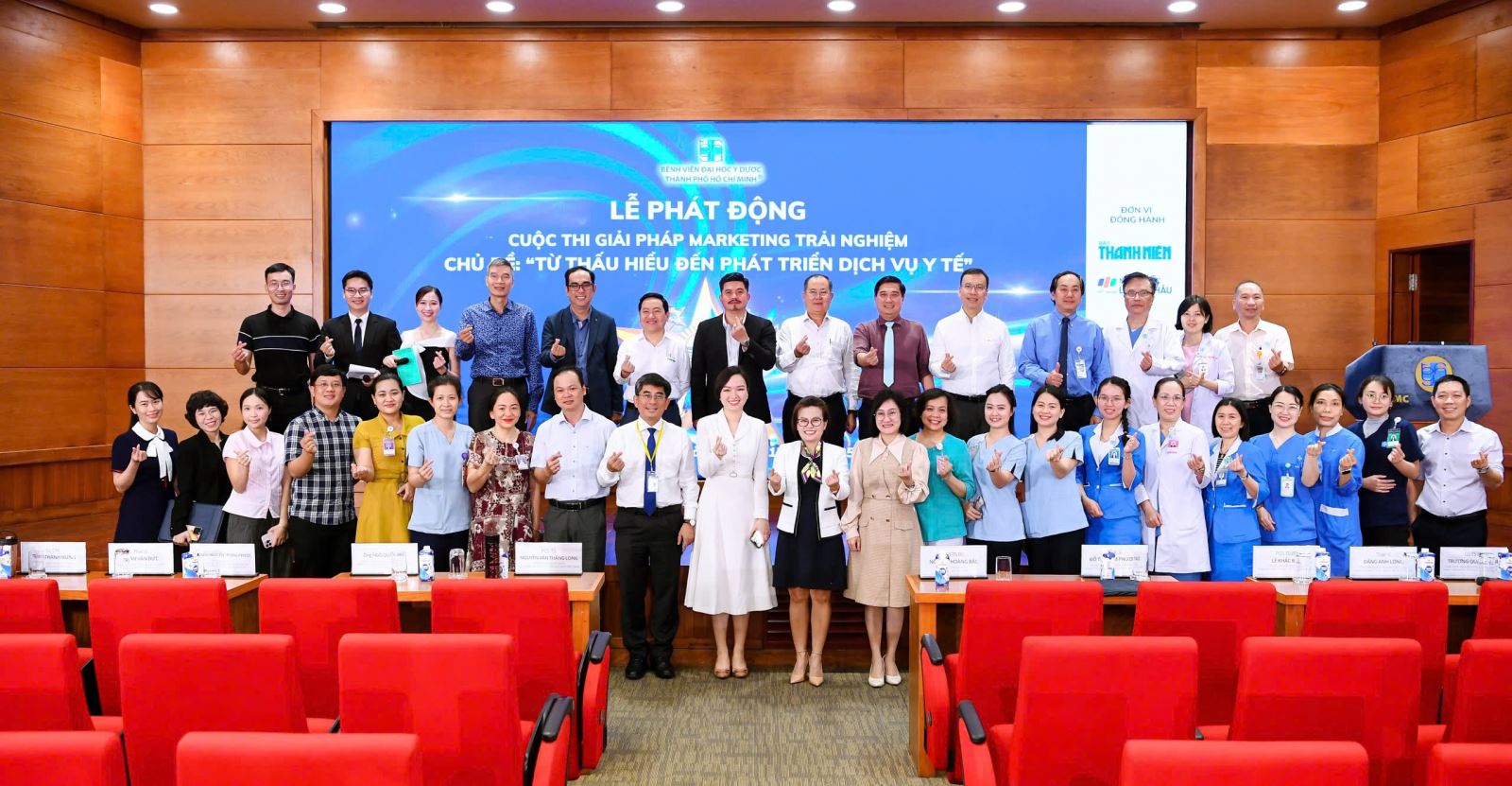 The launch ceremony of the Experience Marketing Solutions competition attracted great interest from staff and employees.